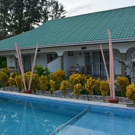 Leo'S Petit Villa Annex Praslin Kültér fotó
